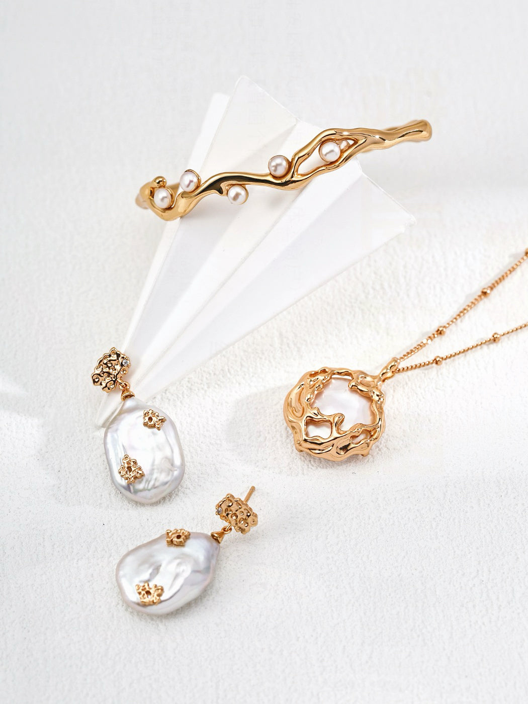 Baroque Pearl Earrings