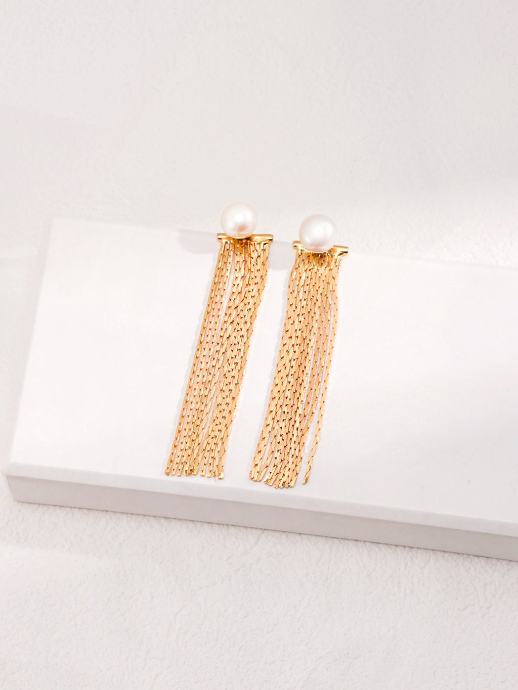 Pearl tassel long earrings