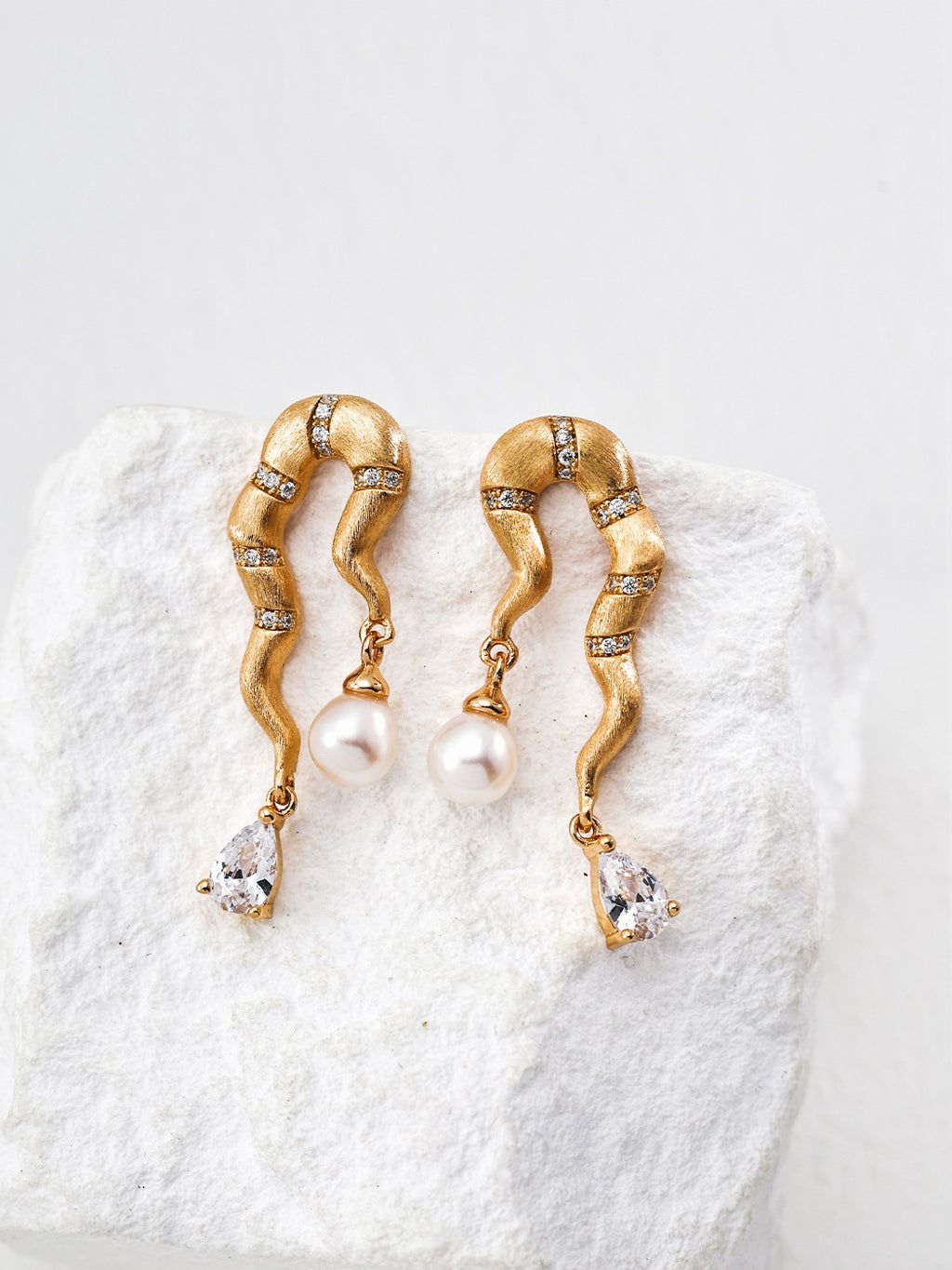 Snake-shaped earrings