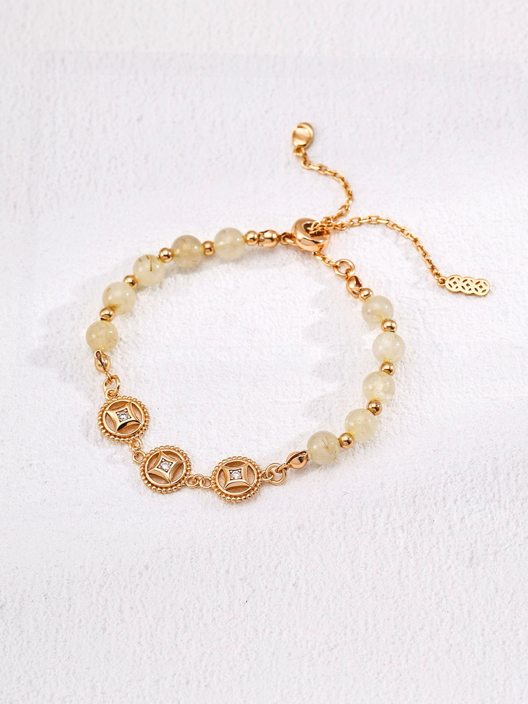 Fortune-Tapping Bracelet