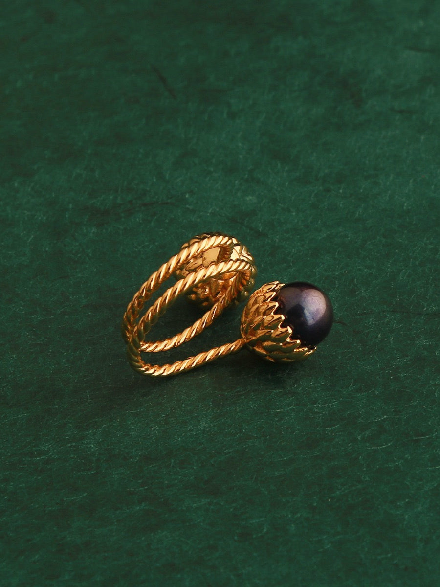 Oak Seed Pearl Ring