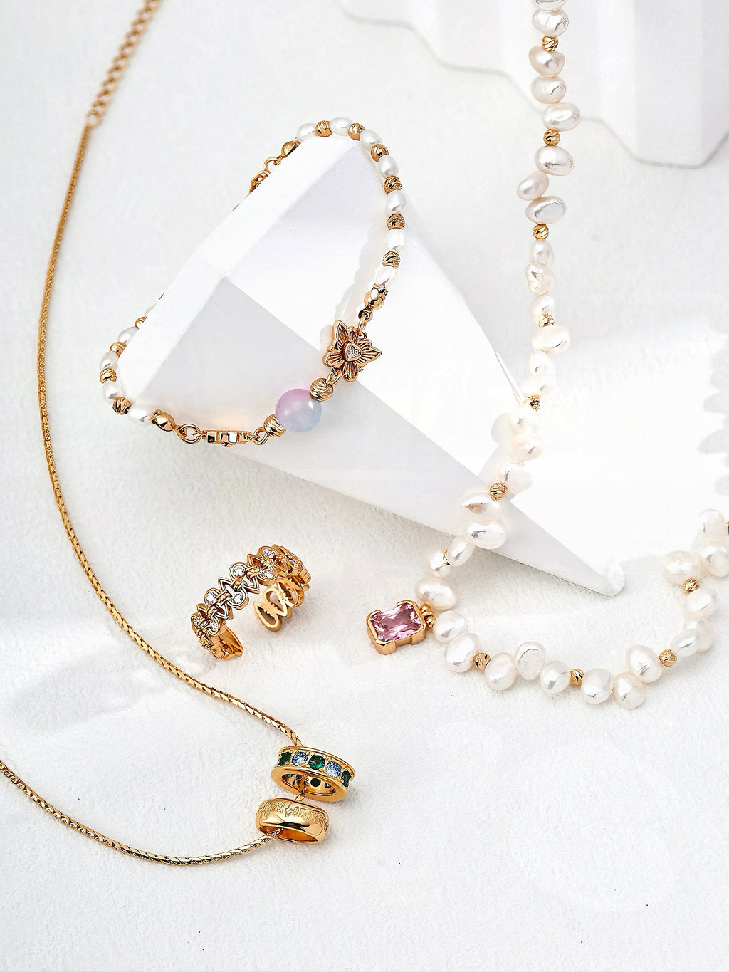 Cat's Eye Pearl Bracelet