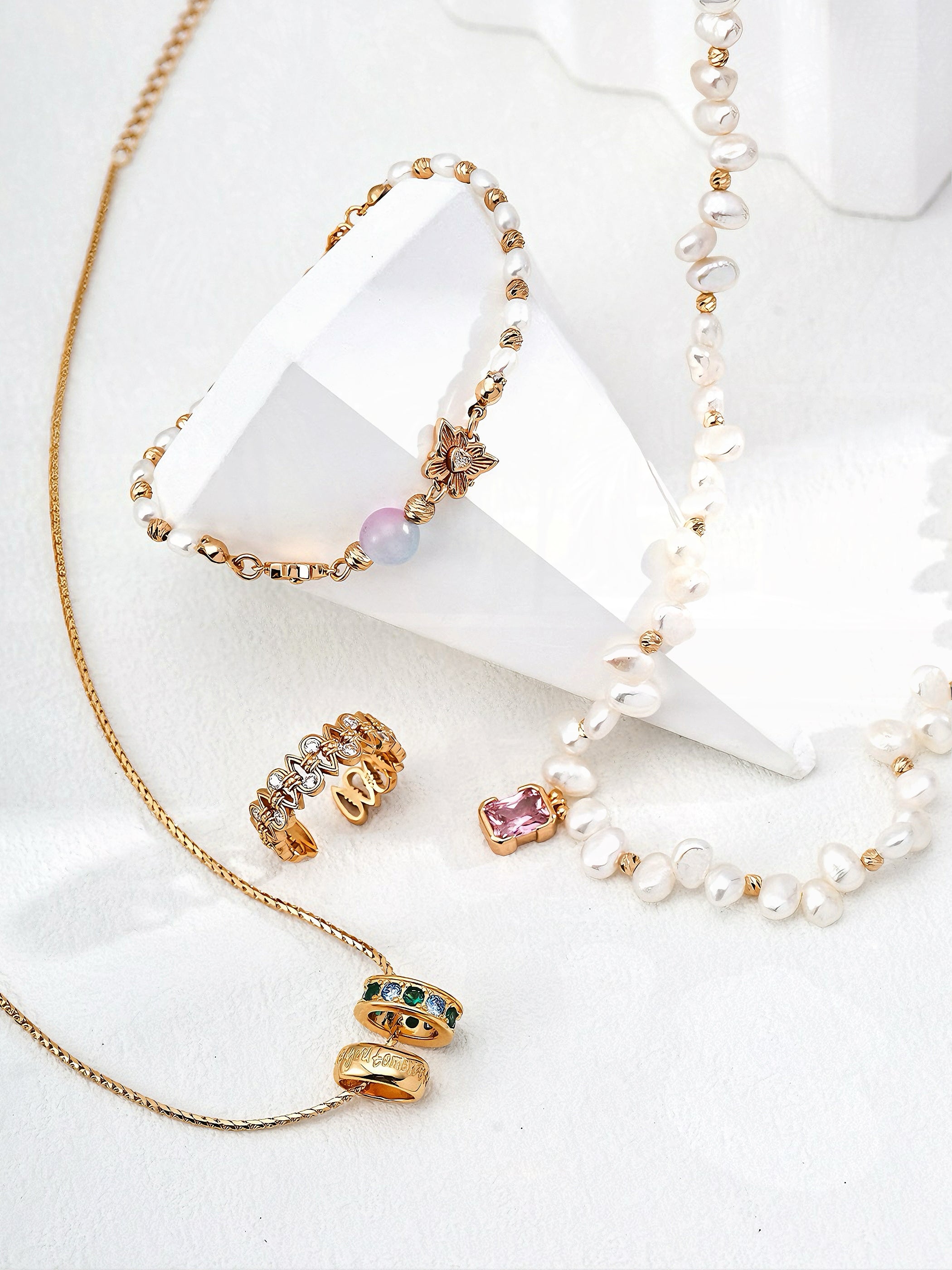 Cat's Eye Pearl Bracelet