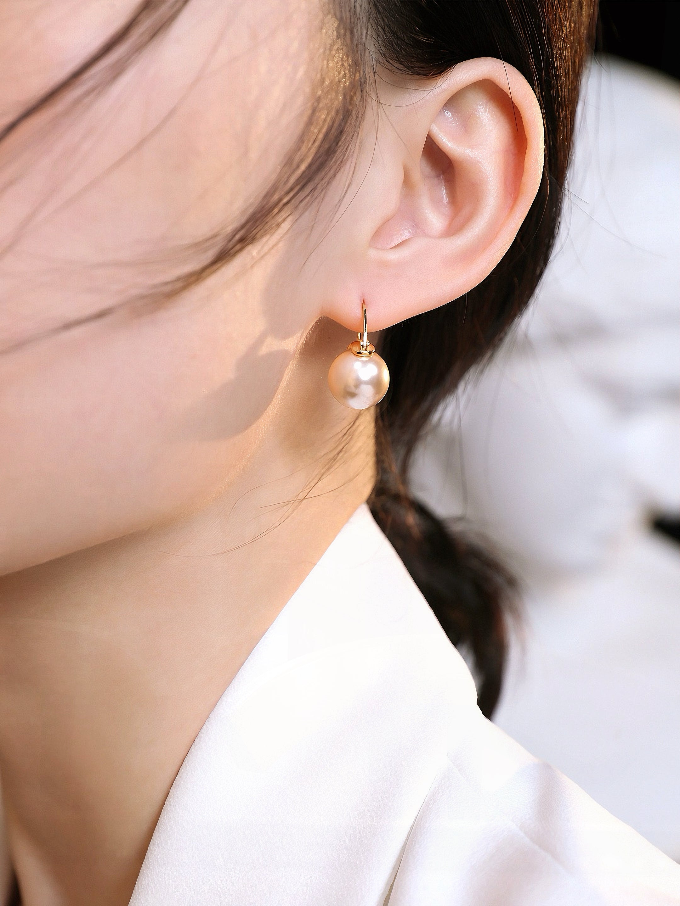 Pearl earrings