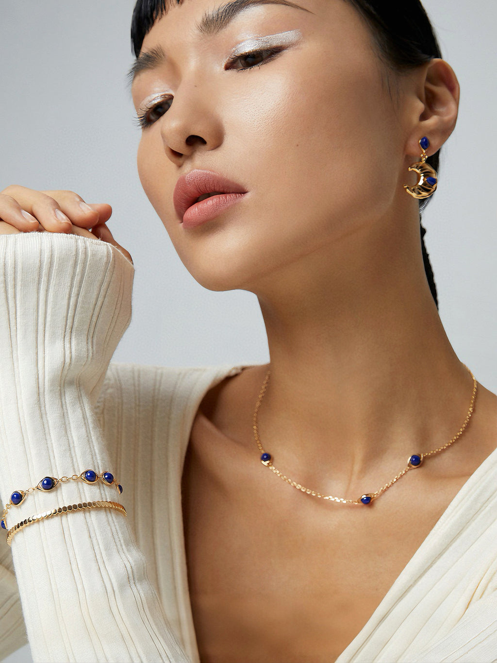 Lapis lazuli bracelet